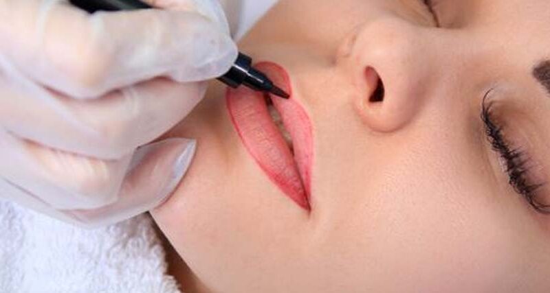 Después de la micropigmentación de labios